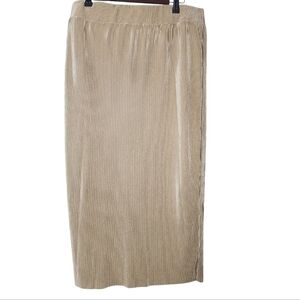 Soncy Taupe Pencil Skirt, Size 1X New with Tags